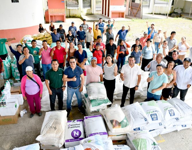 TONELADAS DE INSUMOS AGRÍCOLAS FUERON ENTREGADAS A PRODUCTORES DE EL PANGUI