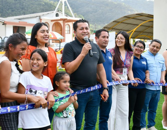 GAD MUNICIPAL DE EL PANGUI ENTREGA NUEVOS JUEGOS INFANTILES PARA TUNDAYME